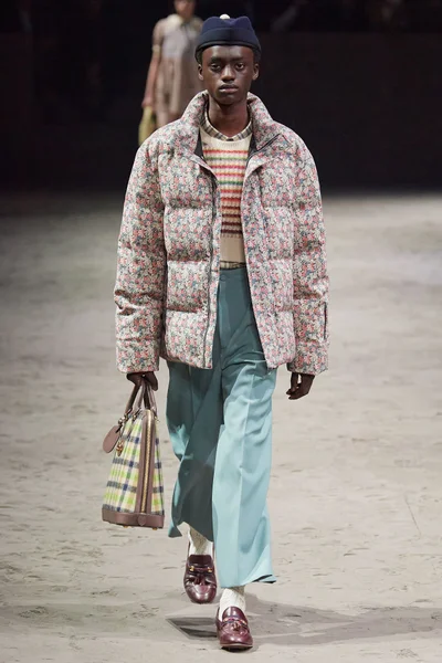 Look 47